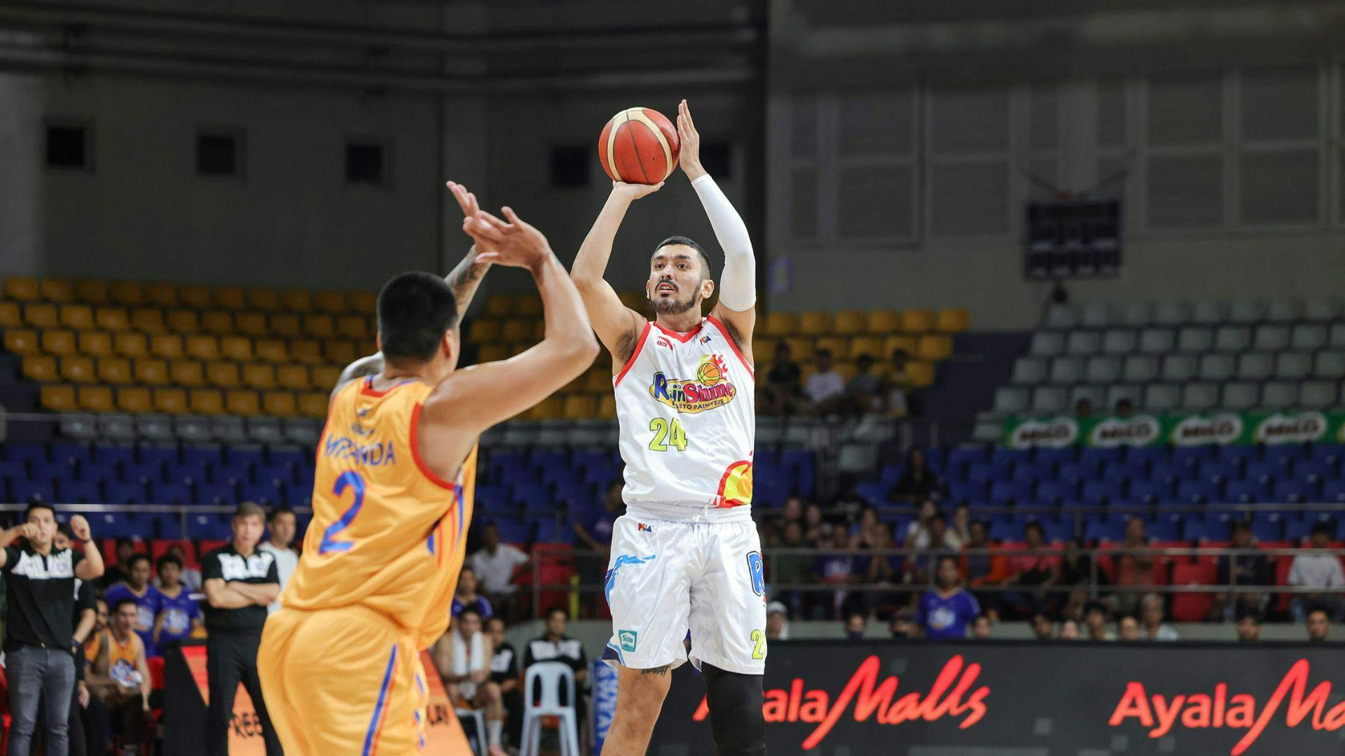 Luis Villegas activated as Rain or Shine eyes quick passage to PBA Philippine Cup semis